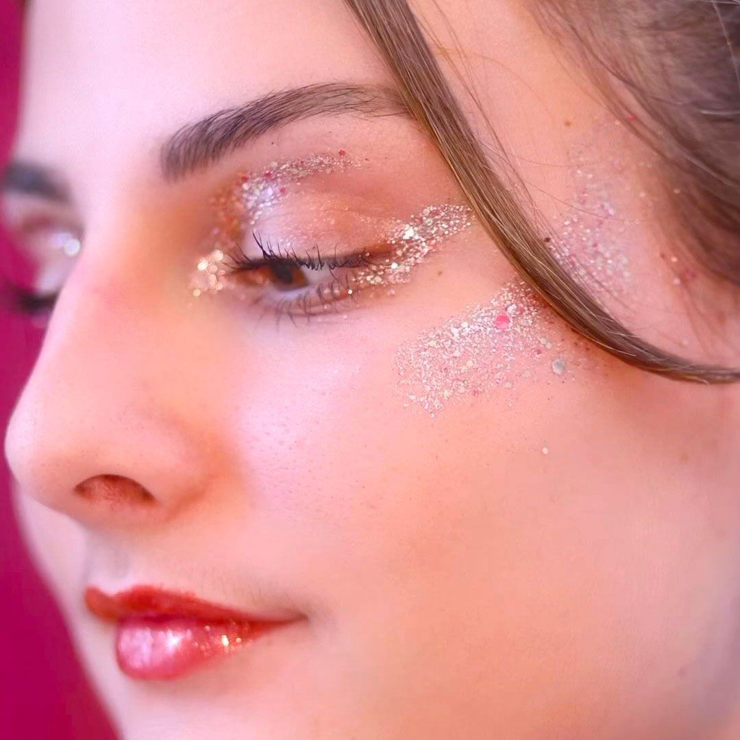 Make-up-Idee mit Vegas Bébé Glitzer